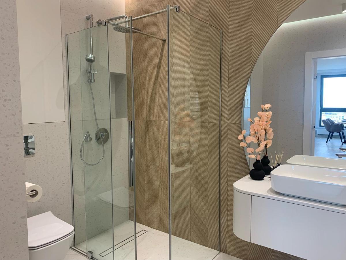 Apartament Oficer Portova *